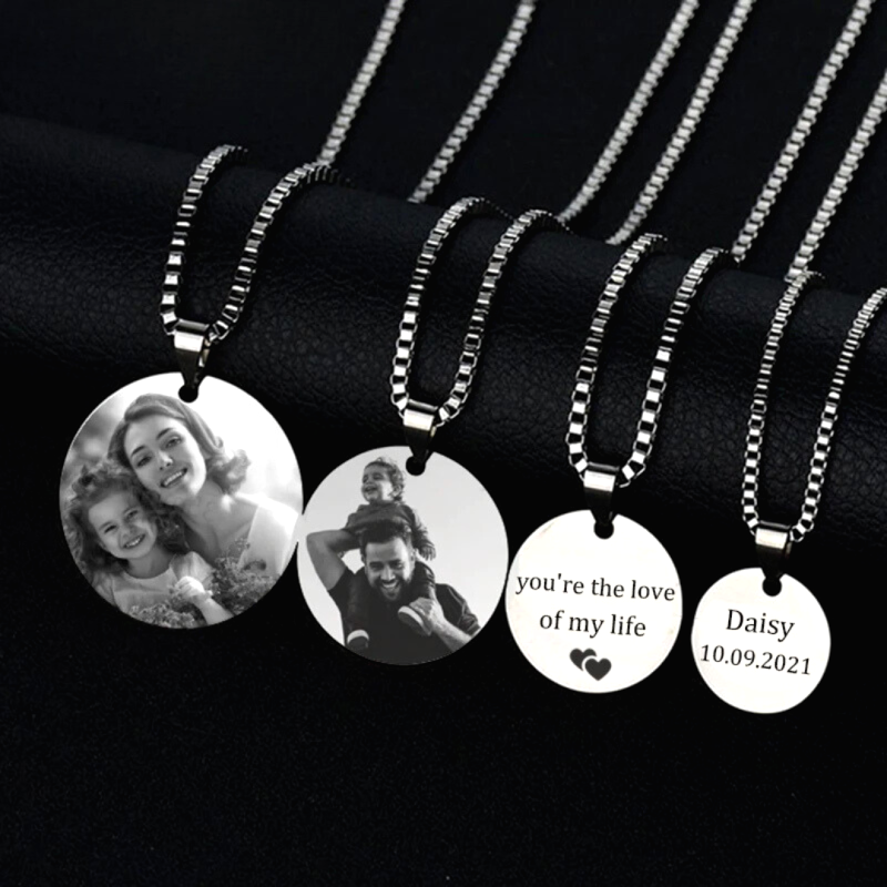 Collier Photo Grave